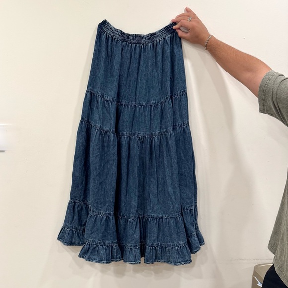 American Eagle Outfitters Dresses & Skirts - American Eagle Denim Jean Maxi Skirt Ruffle